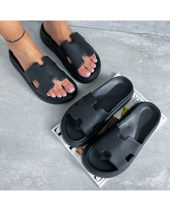 Čierne gunmené šľapky-316696-20