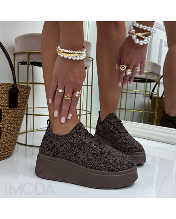 Tmavohnedé čipkované tenisky-327463-20