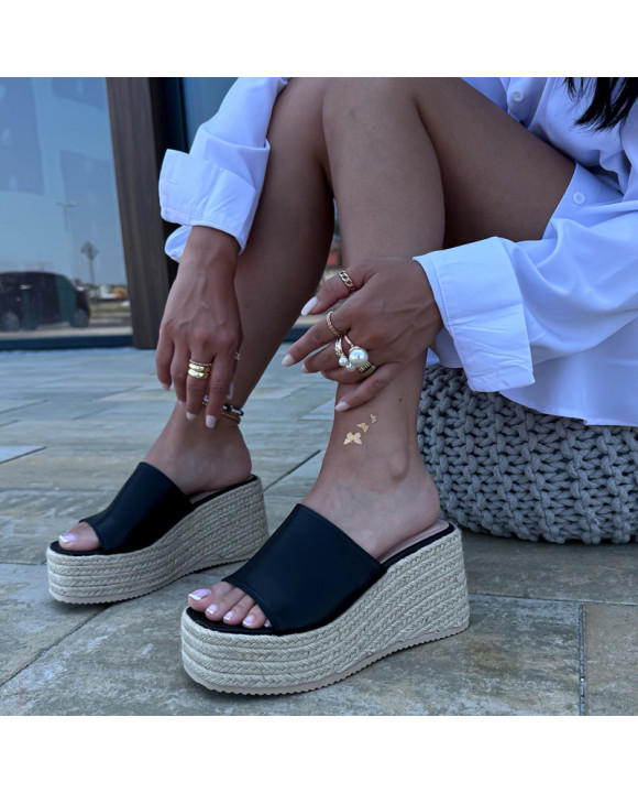 Čierne šľapky na platforme-320055-20