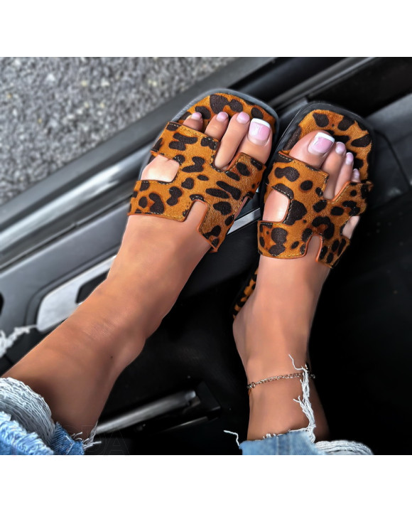 Hnedé šľapky s leopardím vzorom-317376-20