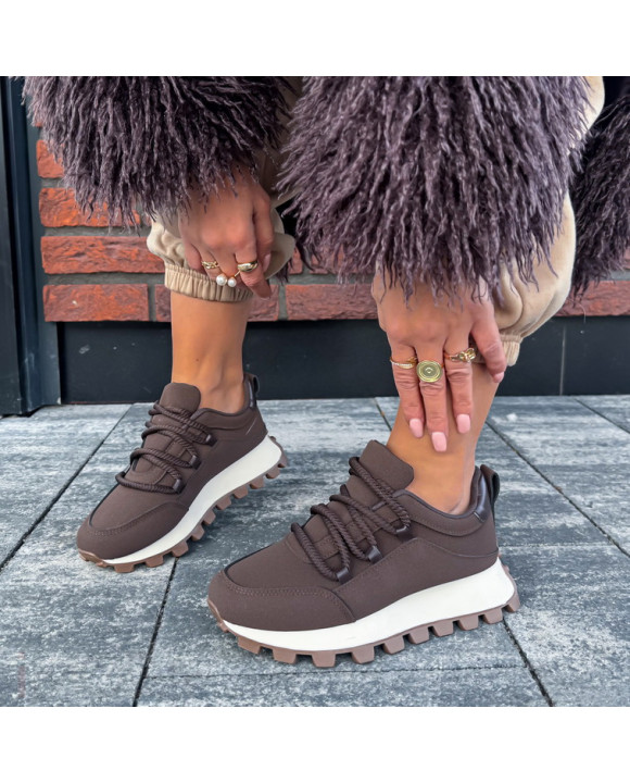 Tmavohnedé tenisky-323906-20