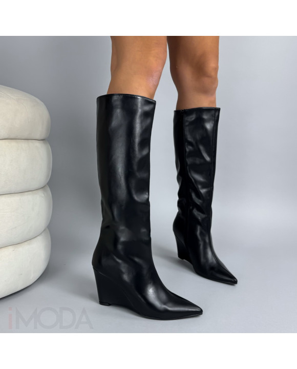 Čierne vysoké čižmy na platforme-324249-20
