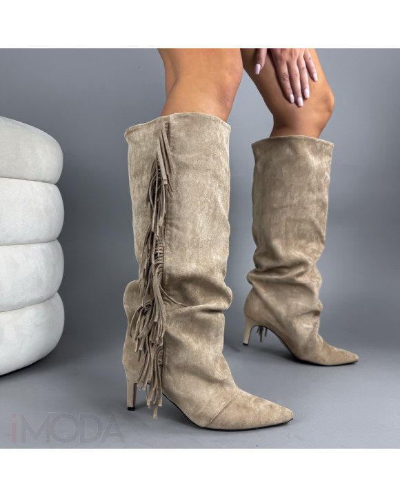 Hnedé semišové vysoké čižmy so strapcami-323298-20