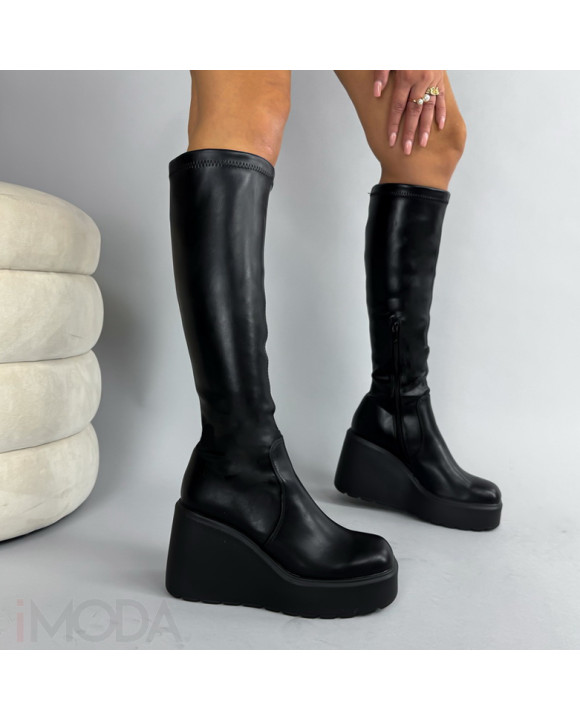 Čierne vysoké čižmy na platforme-324372-20