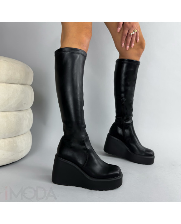 Čierne vysoké čižmy na platforme-324372-20