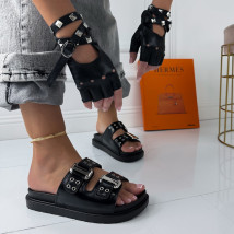 Čierne vybíjané šľapky-325334-04