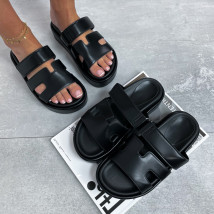 Čierne šľapky-305546-01