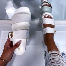 Biele šľapky na platforme-267382-013