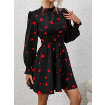 Čierne srdiečkové šaty-311630-05