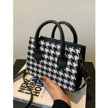 Čierno biela mini kabelka-279814-02