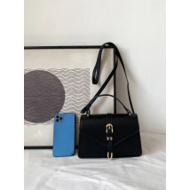 Čierna kabelka-306127-01