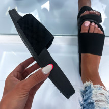 Čierne šľapky-286359-02