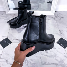 Čierne nízke čižmy na platforme-251832-056