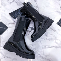 Čierne lakované nízke čižmy-251811-042