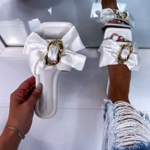 Biele šľapky s mašľou-267923-02