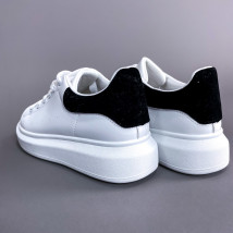 Biele tenisky s čiernym doplnkom-272068-03
