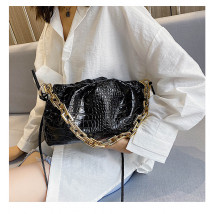Čierna kabelka s hadím vzorom-256492-02