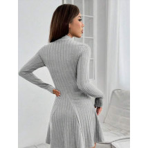 Vrúbkované sivé šaty-297442-04