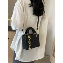 Čierna mini luxusná kabelka-307979-01