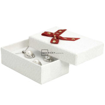 Darčeková krabička s mašľou-324320-01