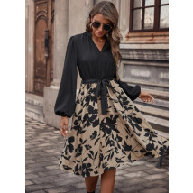 Čierne šaty so vzorom-322516-07
