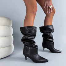 Čokoládovo-čierne vysoké čižmy-324508-02