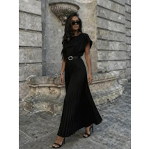 Čierne šaty s plisovanou sukňou a opaskom-327128-01