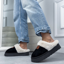 Čierna nasúvacia obuv-323726-03