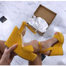 Dámske žlté sandálky na platforme-178335-01