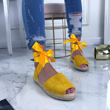 Žlté letné sandálky na viazanie-207444-01