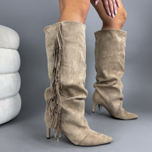 Hnedé semišové vysoké čižmy so strapcami-323298-013