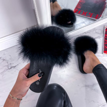 Čierne šľapky s pravou kožušinou-284169-03