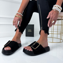 Čierne šľapky so zlatou prackou-325614-02