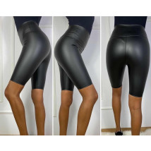 Čierne koženkové kraťasy-243396-01