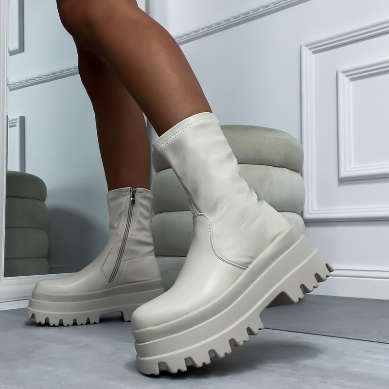 Béžové nízke čižmy