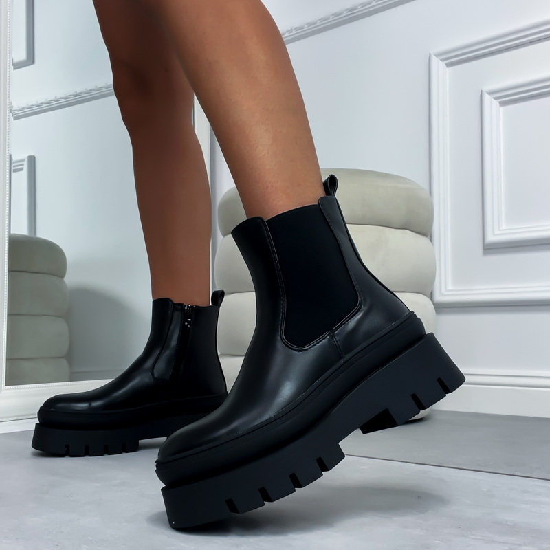 Čierne  nízke čižmy