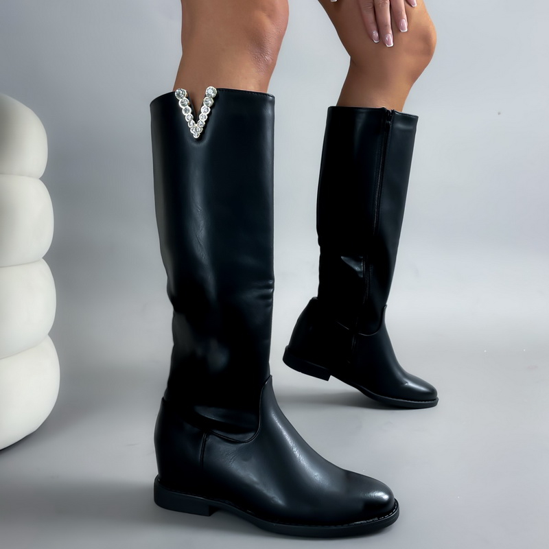 Čierne  vysoké čižmy