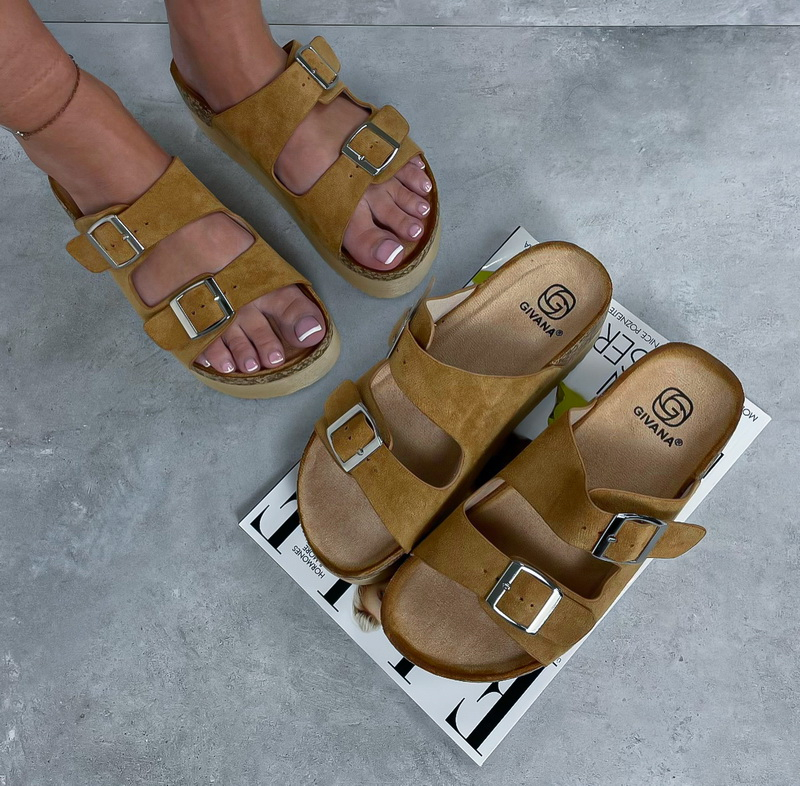 Hnedé korkové šľapky