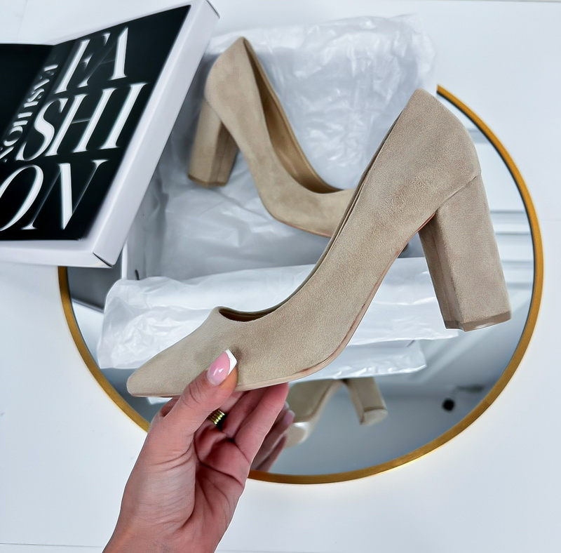 Béžové lodičky s hrubým opätkom