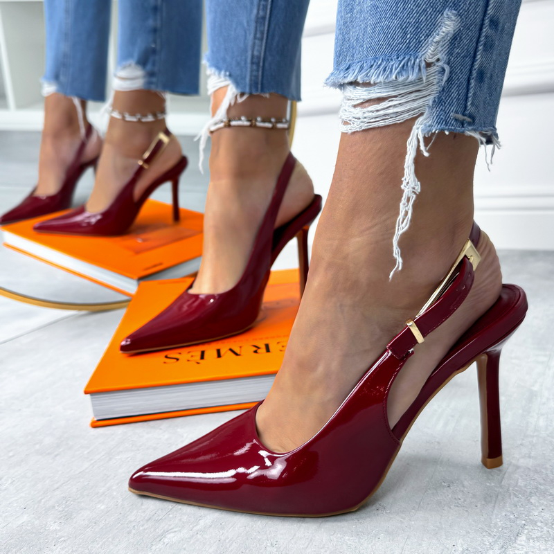 Bordové lakované  sandále