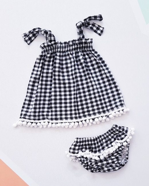 Károvaná letná súprava