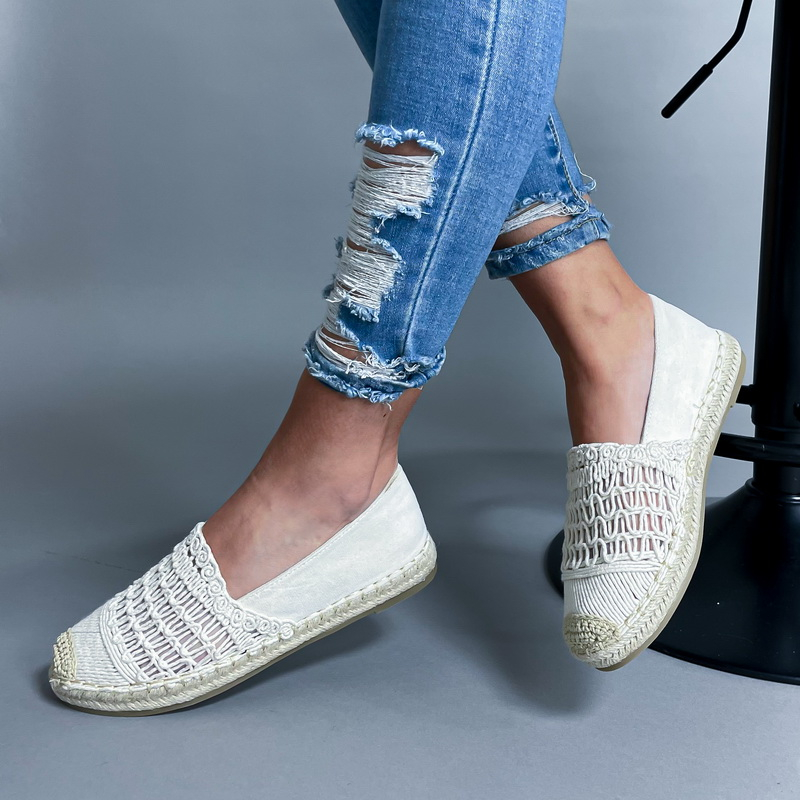 Svetlobéžové mokasíny