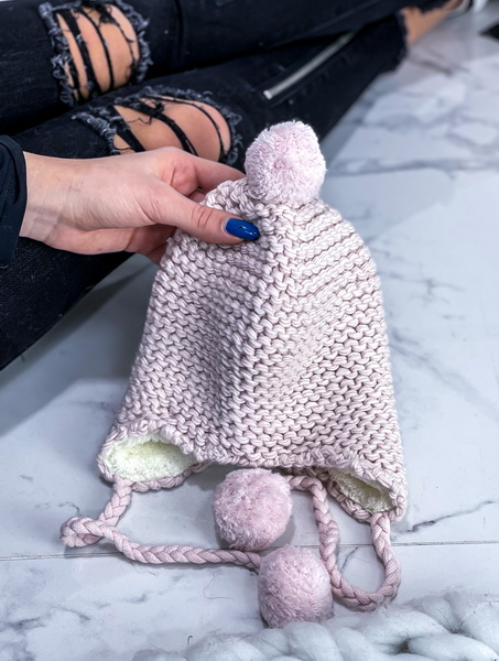 Svetlorúžová čiapočka