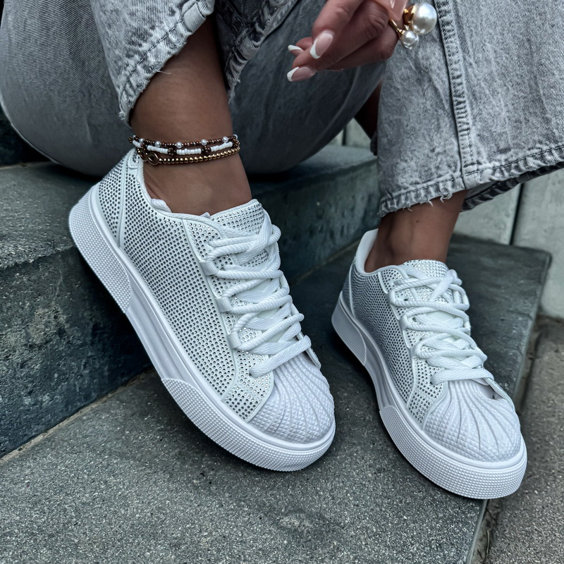 Biele kamienkové tenisky